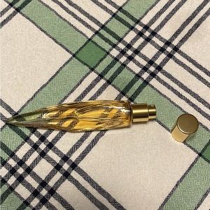 Alien Goddess Perfume